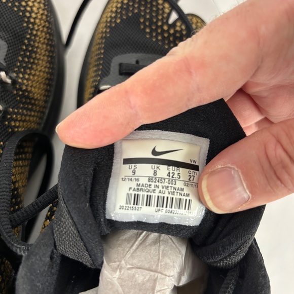 NIKE, AIR MAX, INFURIATE, MENS SNEAKERS, Size 9,   852457-003 - Picture 7 of 11